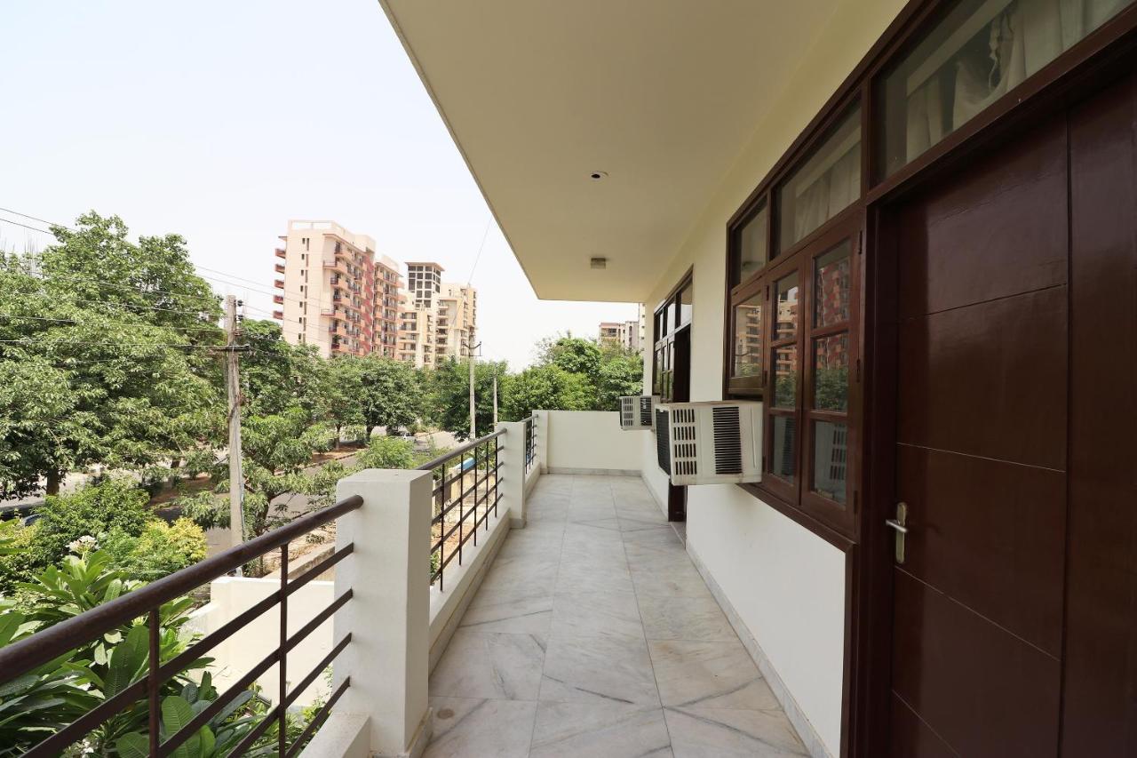 Hotel O Aravali Residency Гургаон Экстерьер фото
